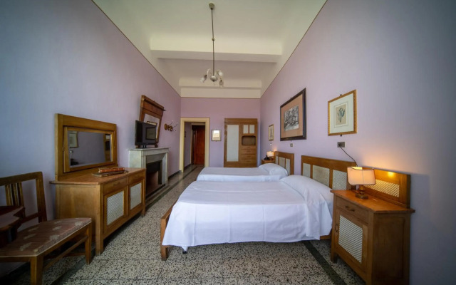 Royal Victoria Hotel