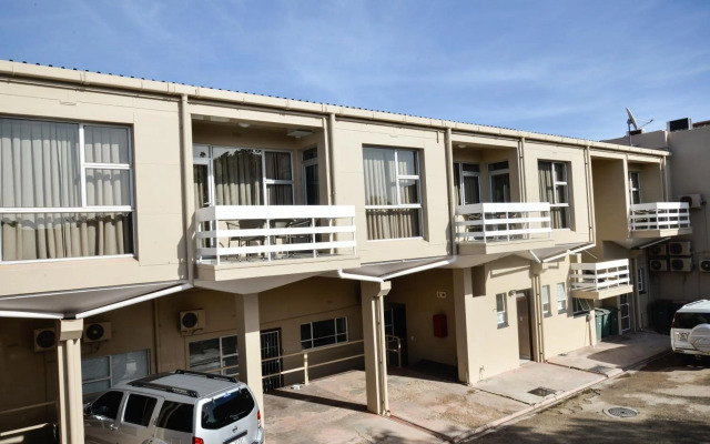 Vredenburg Boutique Lodge