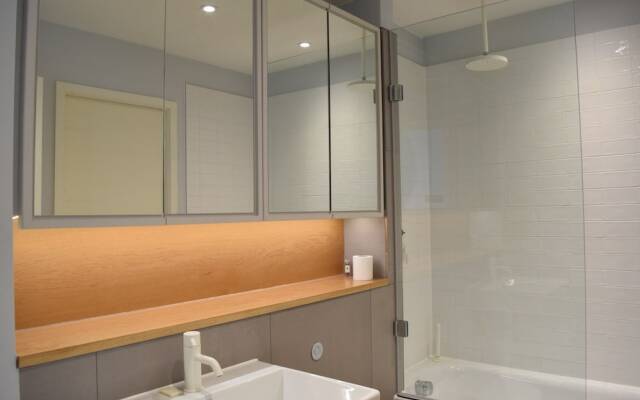 2 Bedroom Flat With Amazing London Views