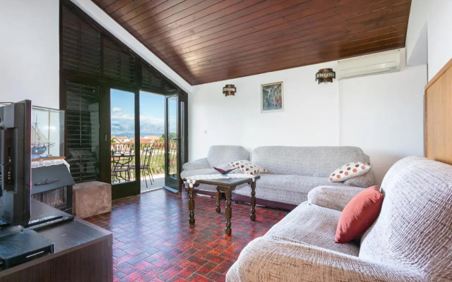 Apartments by the sea Mirca, Brac - 732