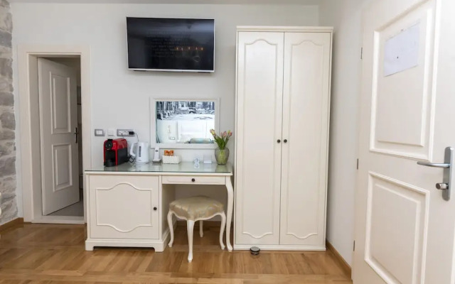 Gothic Palace Heritage