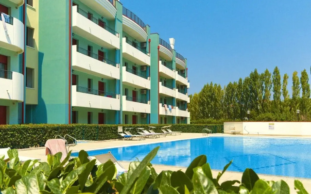 Apartment in Caorle With Heating