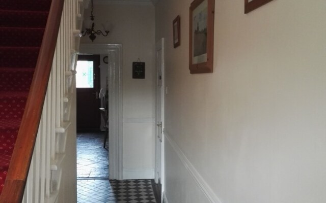 Moy Lodge Bed & Breakfast