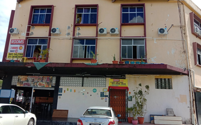 Spot On 89823 Rooms Inn