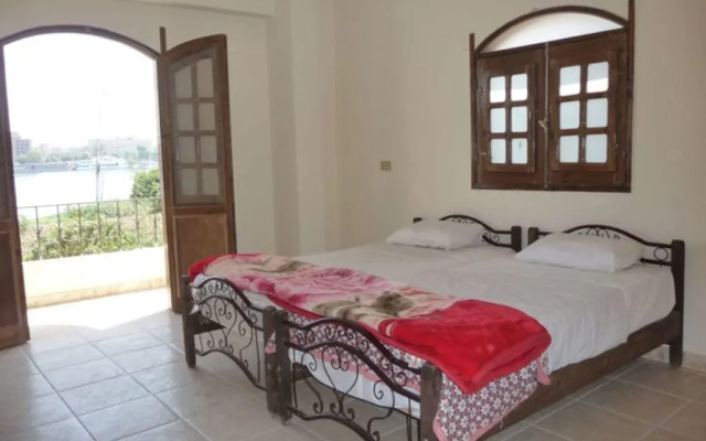 Sunny Guest House