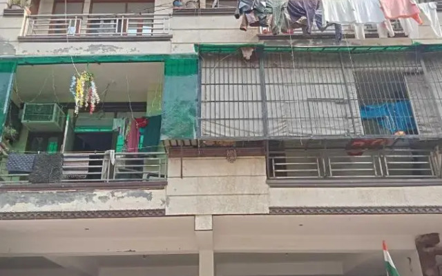 Oyo Home 702944 B-23 Vrindavan Society