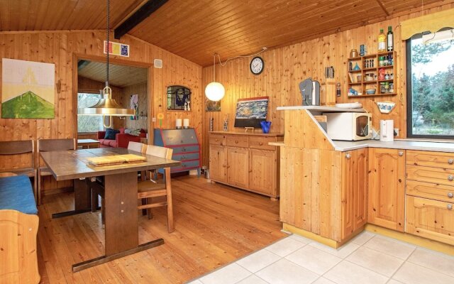 6 Person Holiday Home in Højby