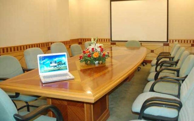 Sun Way Airport Hotel