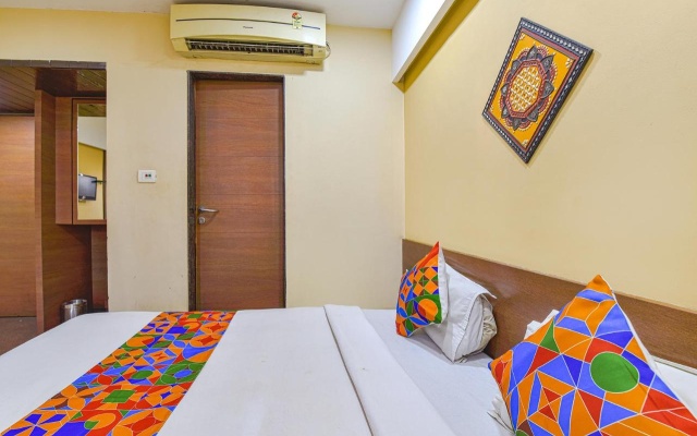 Fabhotel Rb Residency