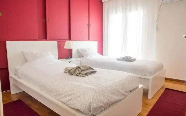 Classy and Chic 2 bedroom apartment