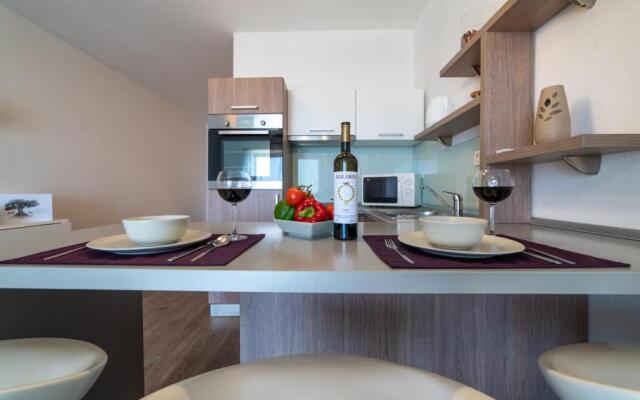 Apartmani D & J