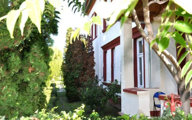 Miksz Hostel