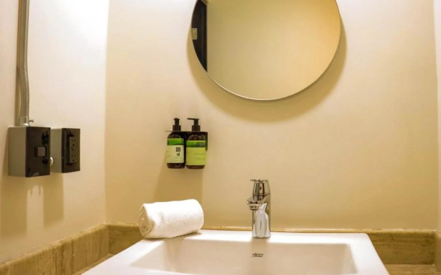 Hotel Estancias VIVE MX Cuauhtemoc, Trademark by Wyndham