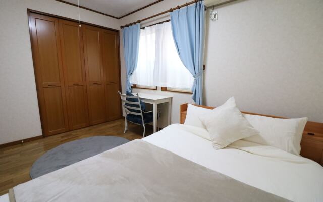 Sophia Court room101.102