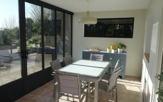 Maison en pierre, entre Terre & Mer, proche de Roscoff