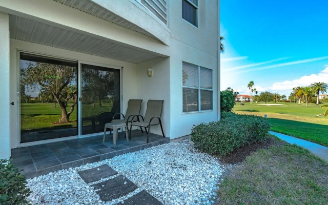 Vista Verde East 2-212