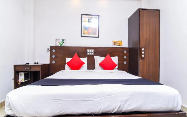 Oyo Rooms Lajpat Nagar Market