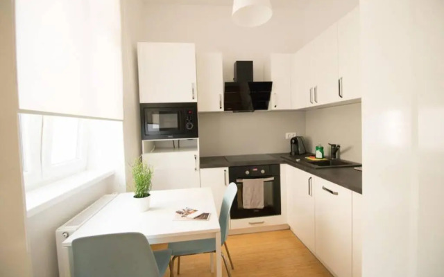 Studio-Apartment between Schoenbrunn & the City Center (26)