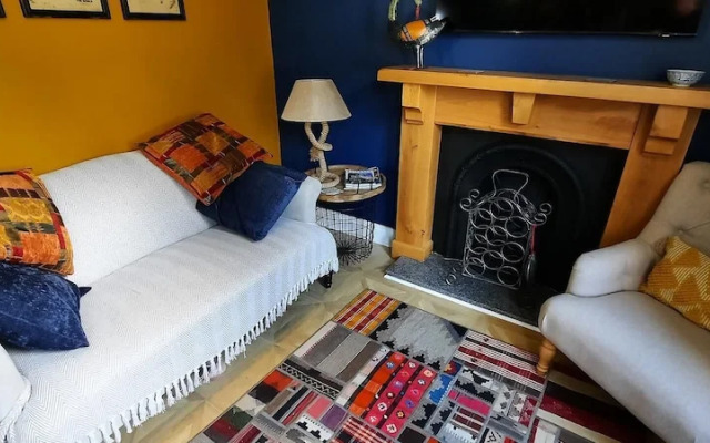 Newly Refurbished 2nd Floor Apartment Lil Nauti