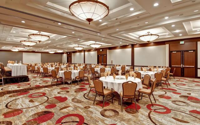 DoubleTree by Hilton Hotel Pleasanton at the Club