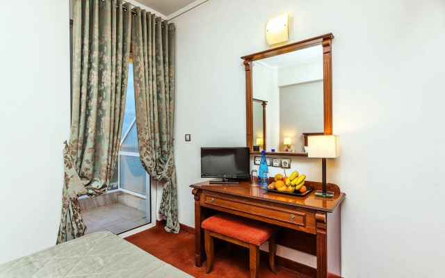 Perea Hotel