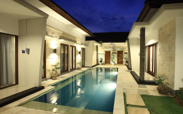 Kubu Nyoman Villas