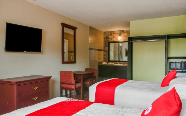 OYO Superior Budget Inn Bartow