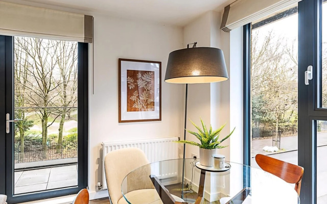 Spacious and Trendy Shoreditch Flat