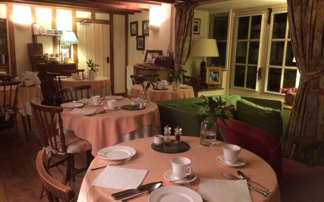 The Guiting Guest House