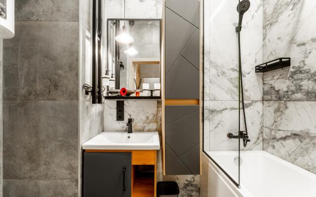 VARIANT на улице 15 линия В.О. 22