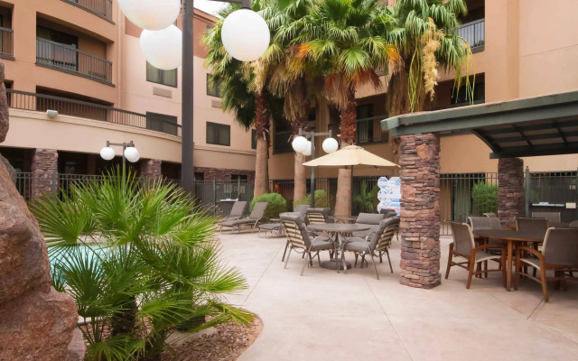 Courtyard By Marriott Las Vegas Stadium Area