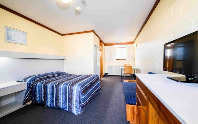 Top of the Town Hotel Motel – Guest Rooms – Heybridge