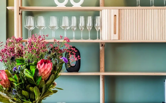 Picturesque Seaside Haven Aretzi