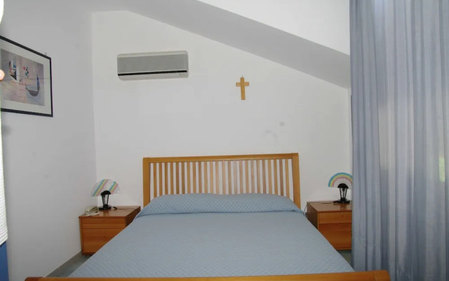 Beautiful Apartment for 3 People in Residence
