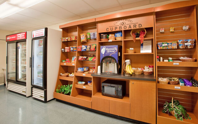 Candlewood Suites Rockford by IHG