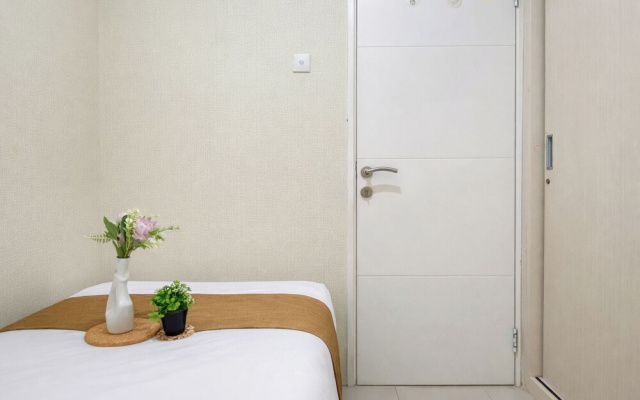 Neat 2Br For 3 Pax At Bassura City Apartment