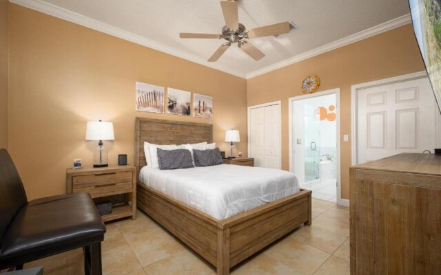 933 Cinnamon Beach, 3 Bedroom, Sleeps 8, 2 Pools, Elevator, WiFi