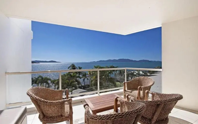 Mariners North Holiday Apartments