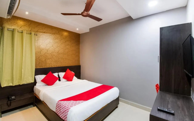 Mokshajna Inn by OYO Rooms