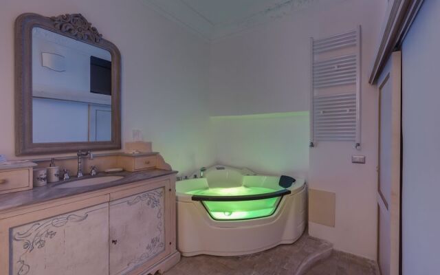 Suite & Spa Step Spanish Rome