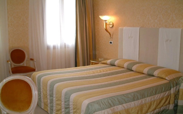 Venice Roulette Hotel 4*
