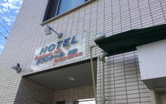 Business Inn Grandeur Fuchu