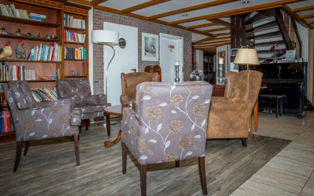 Hampshire Hotel – Hostellerie Schuddebeurs
