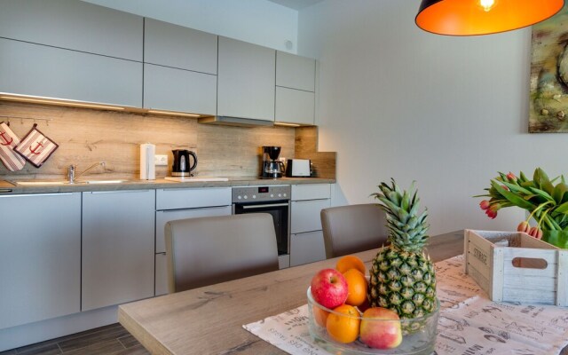 Kapit Nskaj te Gro p sna