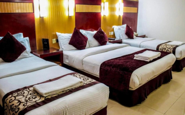 Phoenix Hotel