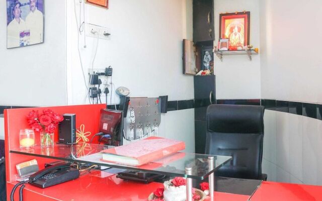 OYO 40687 Silver Star Executive