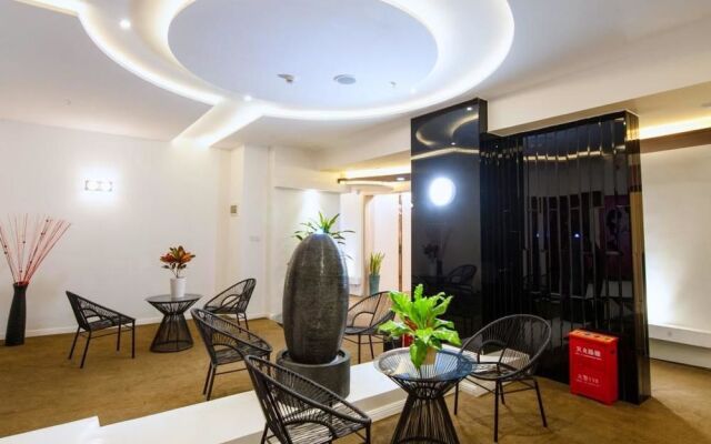Huaqianshu Date Theme Design Hotel