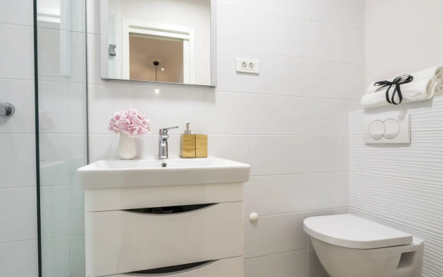 Studio Apartments Petar in old part of town