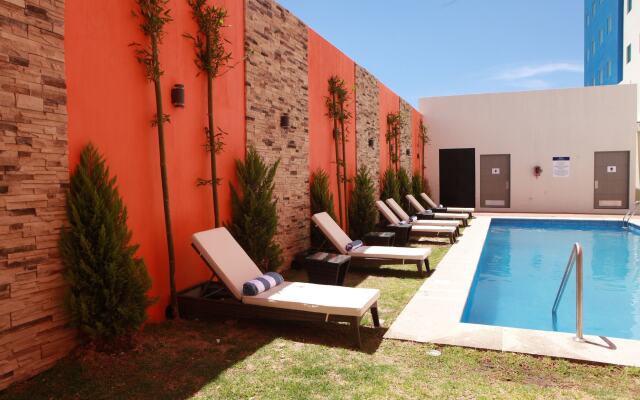 Hampton Inn & Suites by Hilton Aguascalientes Airport