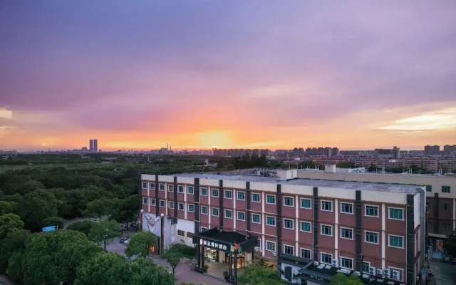 Shanghai Rezen Select Hotel